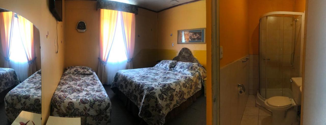 Hostal Torres Del Paine Пунта-Аренас Екстер'єр фото