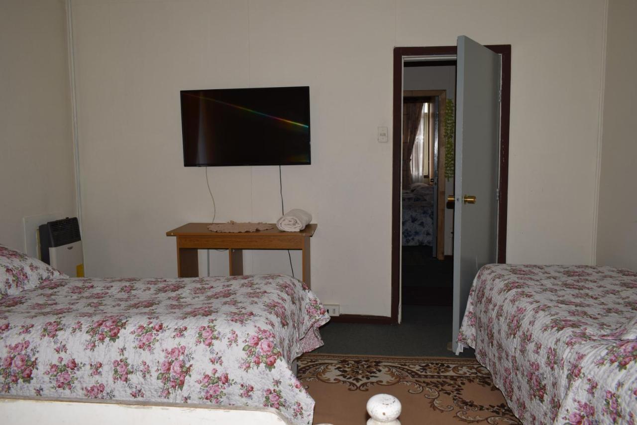 Hostal Torres Del Paine Пунта-Аренас Екстер'єр фото