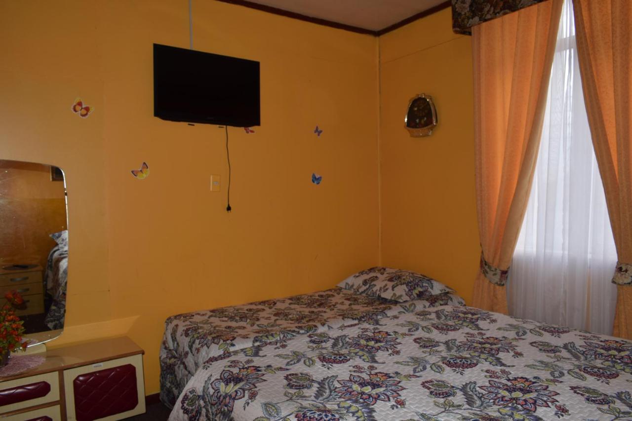 Hostal Torres Del Paine Пунта-Аренас Екстер'єр фото