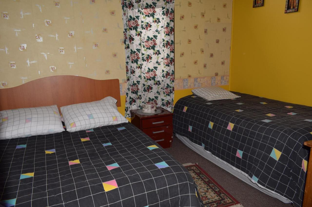 Hostal Torres Del Paine Пунта-Аренас Екстер'єр фото