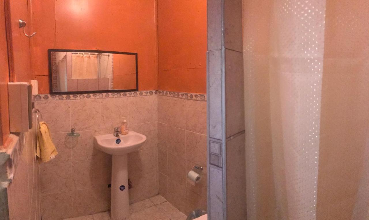 Hostal Torres Del Paine Пунта-Аренас Екстер'єр фото