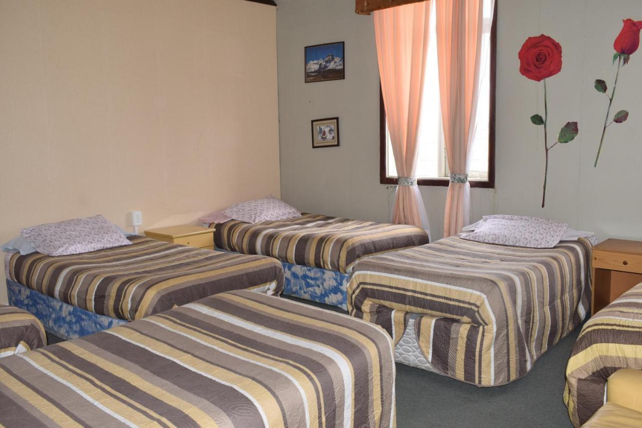 Hostal Torres Del Paine Пунта-Аренас Екстер'єр фото